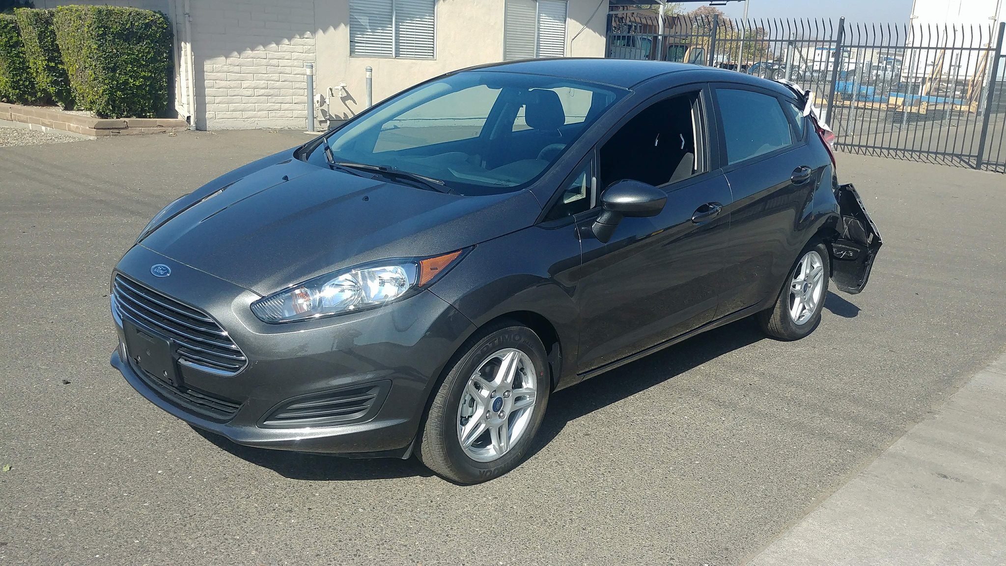 auto dismantler fresno